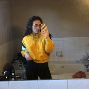 Meet your Posher, Lexi